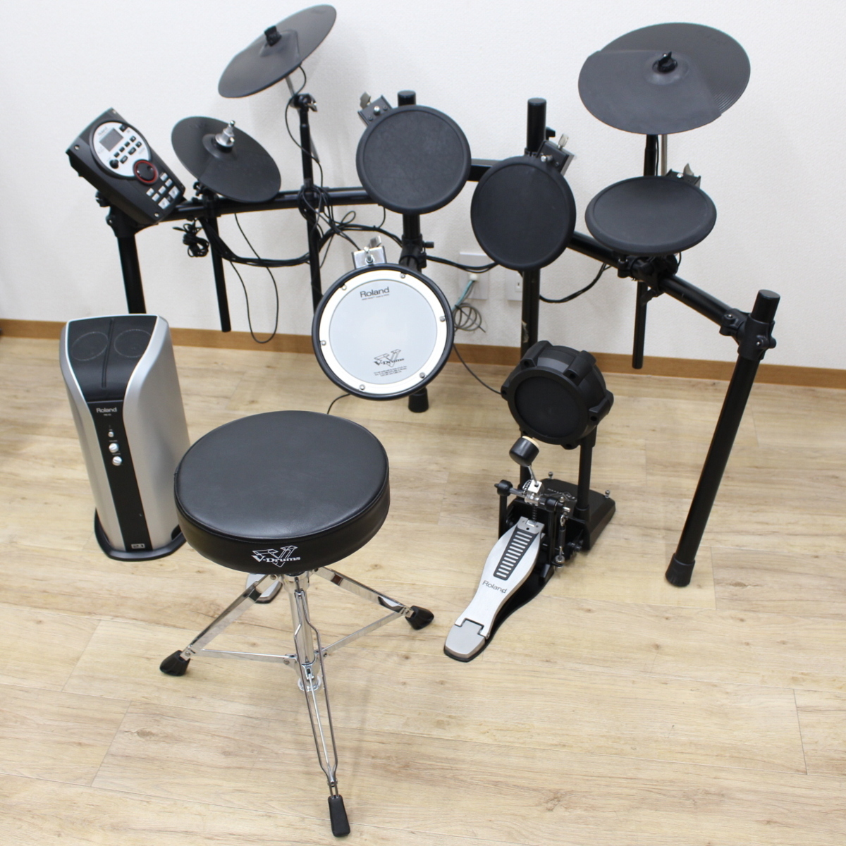 ローランド 電子ドラムセット V-Drums TD-11 ドラムイス ヘッドホン ドラムモニター 付き