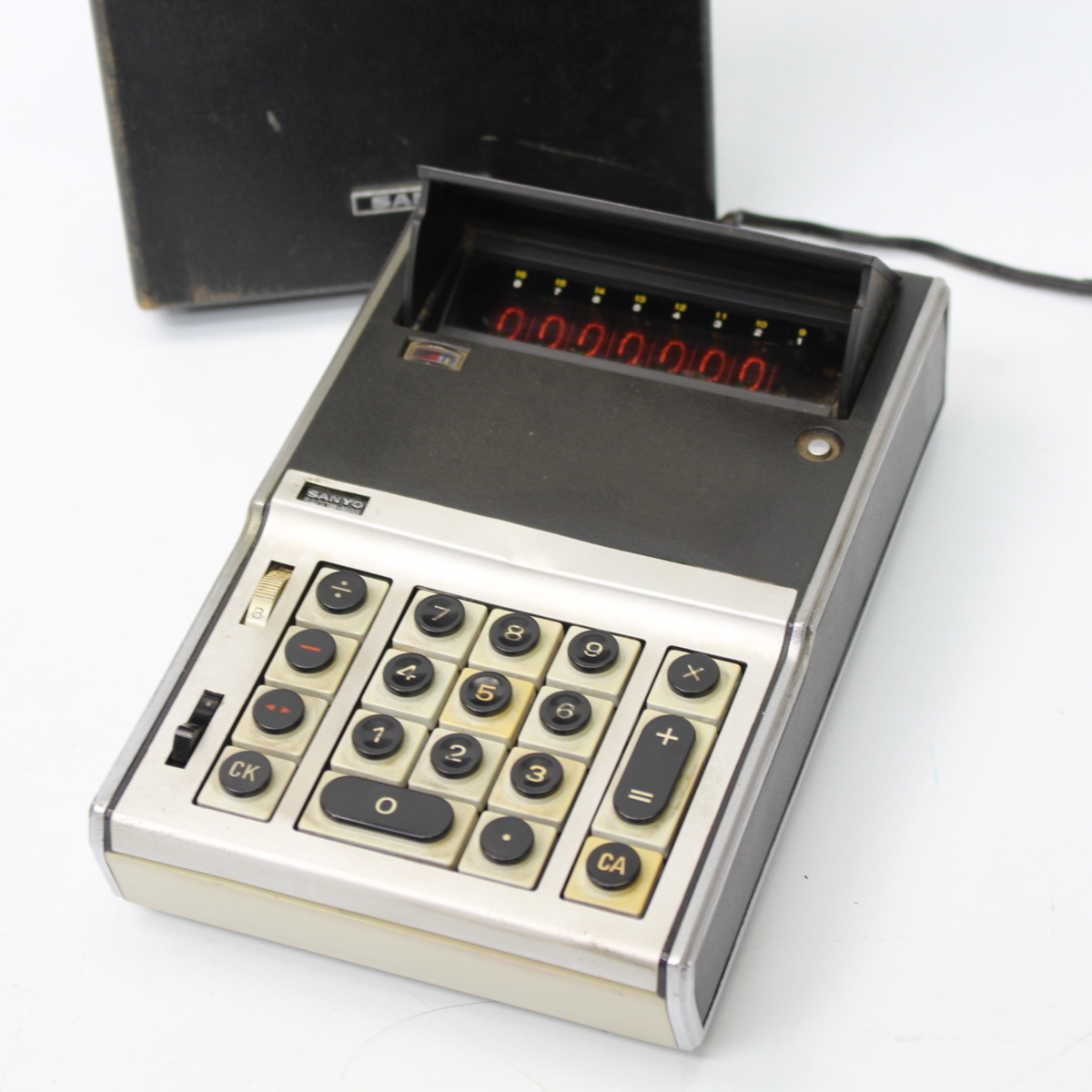 ニキシー管電卓 SANYO 三洋 ICC-82D ポータブル計算機 1970年