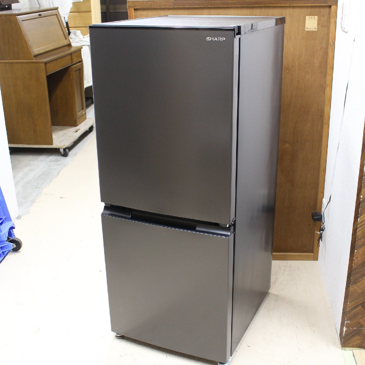 横浜市南区にて シャープ 冷蔵庫 SJ-D15H-H 2022年製 を出張買取させて頂きました。