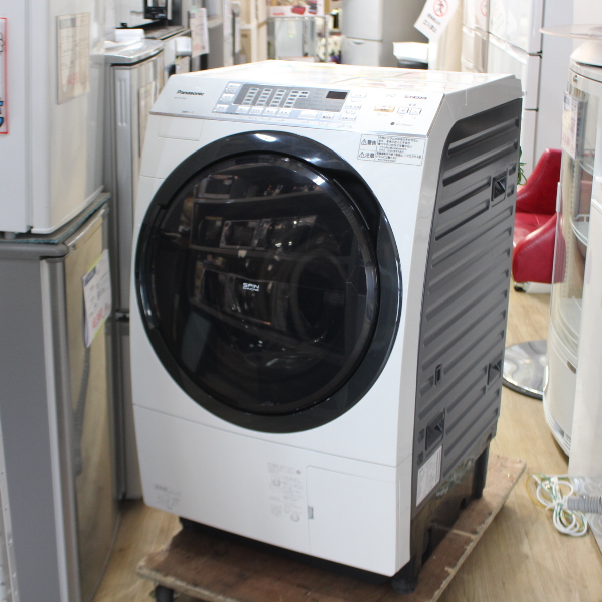 パナソニック ななめ型ドラム式洗濯乾燥機 9kg 左開き 泡洗浄 エコナビ搭載 NA-VX5300L クリスタルホワイト 2014年製