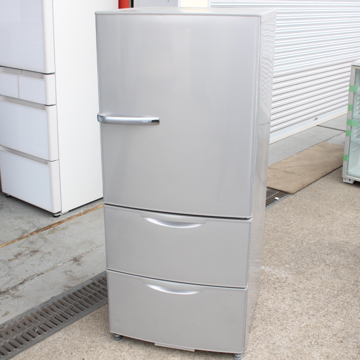 アクア ノンフロン冷凍冷蔵庫 3ドア 272L AQR-271D(S) 2015年製