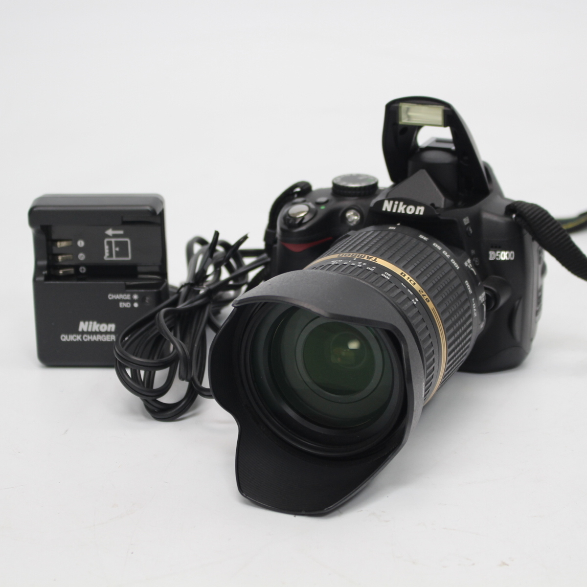 Nikon デジタル一眼レフカメラ D5000 ボディ ニコン/レンズ TAMRON 18-270mm