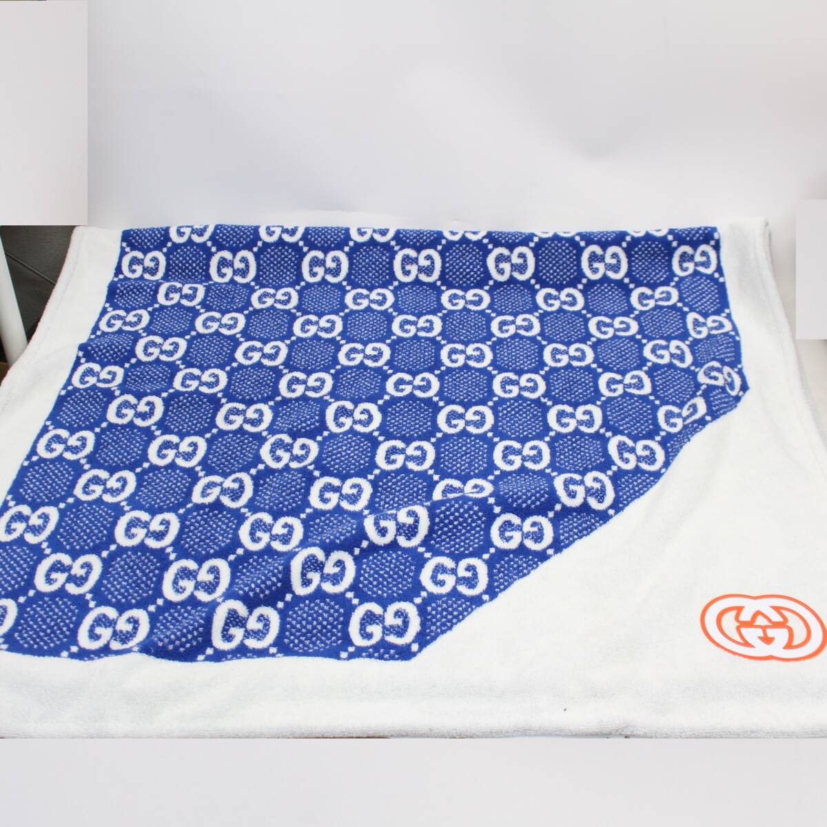 神奈川県川崎市宮前区にて グッチ ジャンボGG ビーチタオル95×165cm   を出張買取させて頂きました。