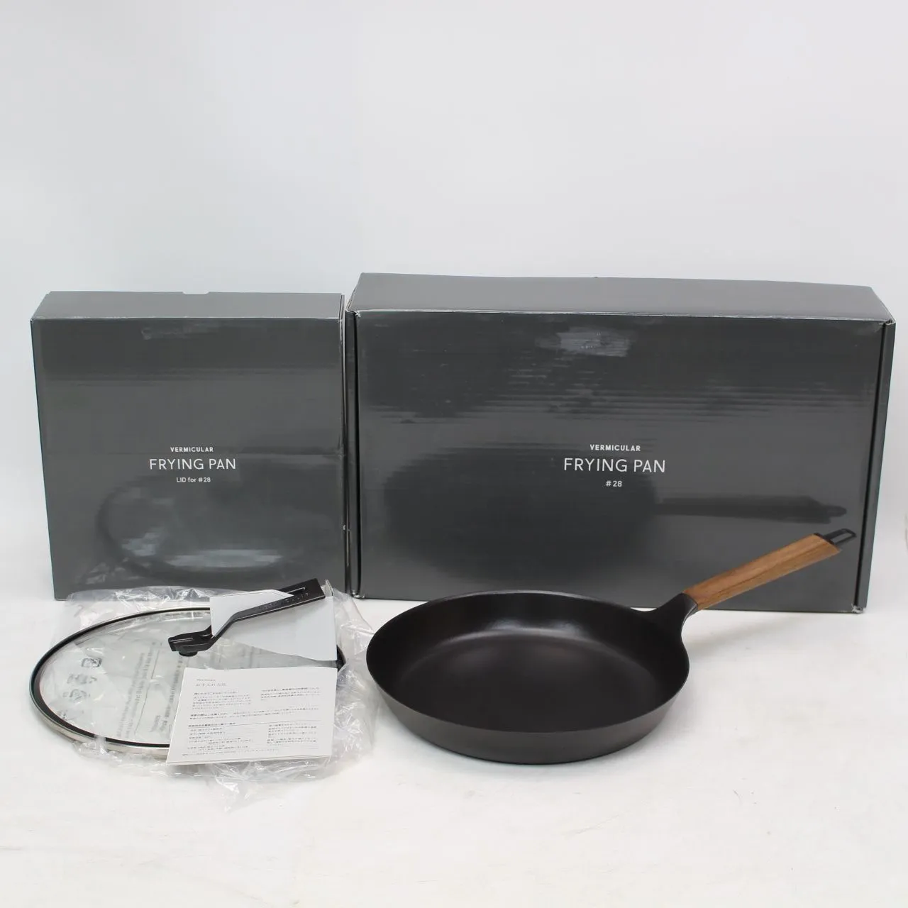 神奈川県横浜市鶴見区にて バーミキュラ フライパン 28cm FRYING PAN #28  を出張買取させて頂きました。