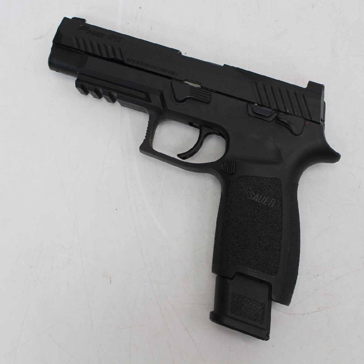 東京都武蔵村山市にて SIG SAUER ProForce M17 CO2 GBB CO2ガスガン本体    を出張買取させて頂きました。