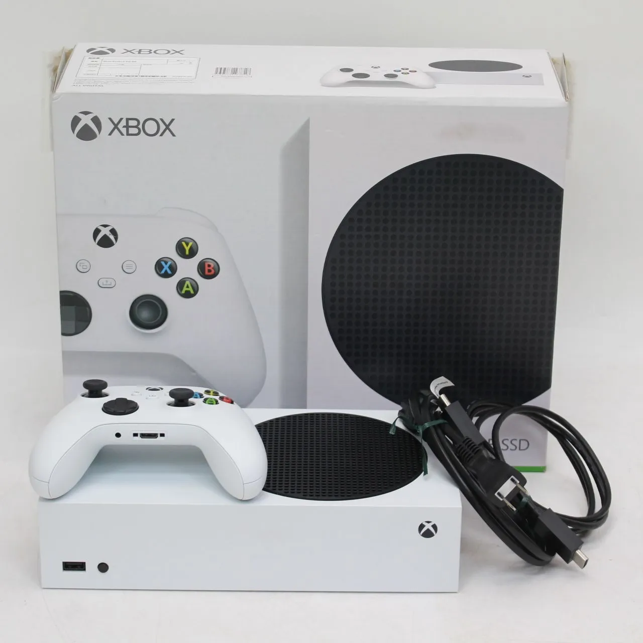 神奈川県横浜市都筑区にて  XBOX Series S 512GB SSD 本体   を出張買取させて頂きました。