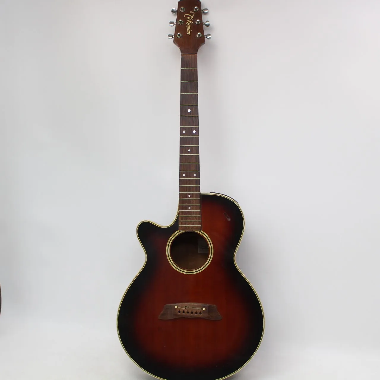 埼玉県和光市にて TAKAMINE  エレアコ PT-106  を出張買取させて頂きました。