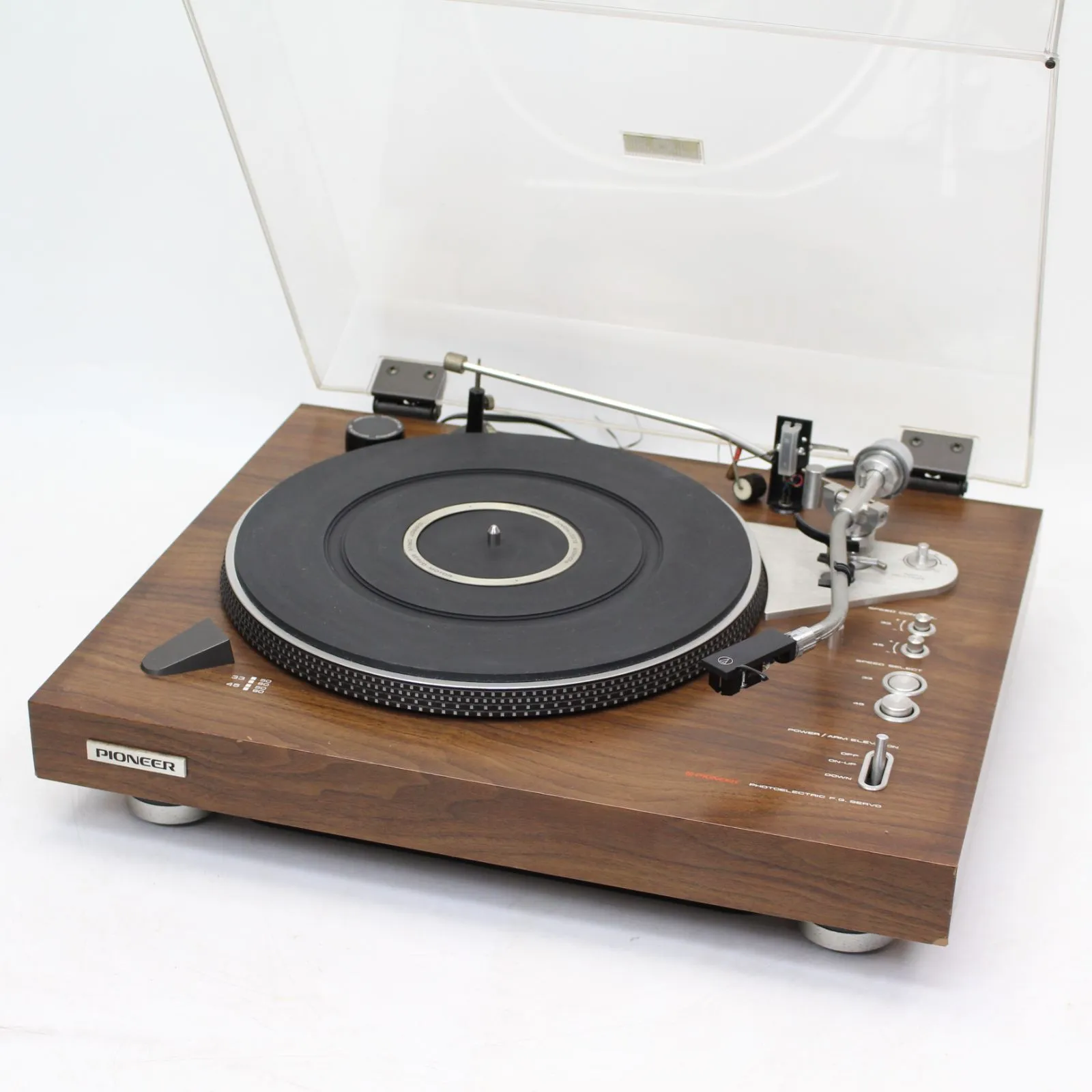 神奈川県横浜市中区にて パイオニア レコードプレーヤー  PL-1250  を出張買取させて頂きました。