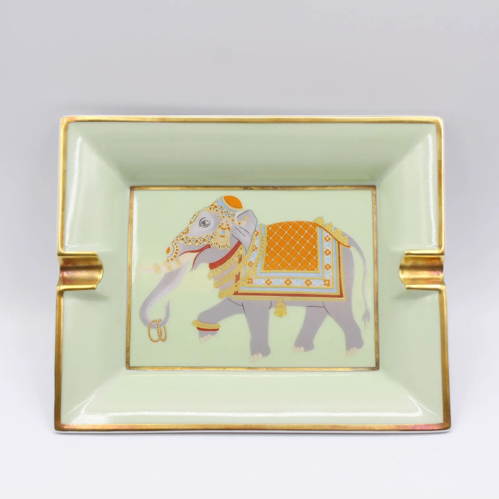 東京都墨田区にて エルメス 灰皿 エレファント  を出張買取させて頂きました。