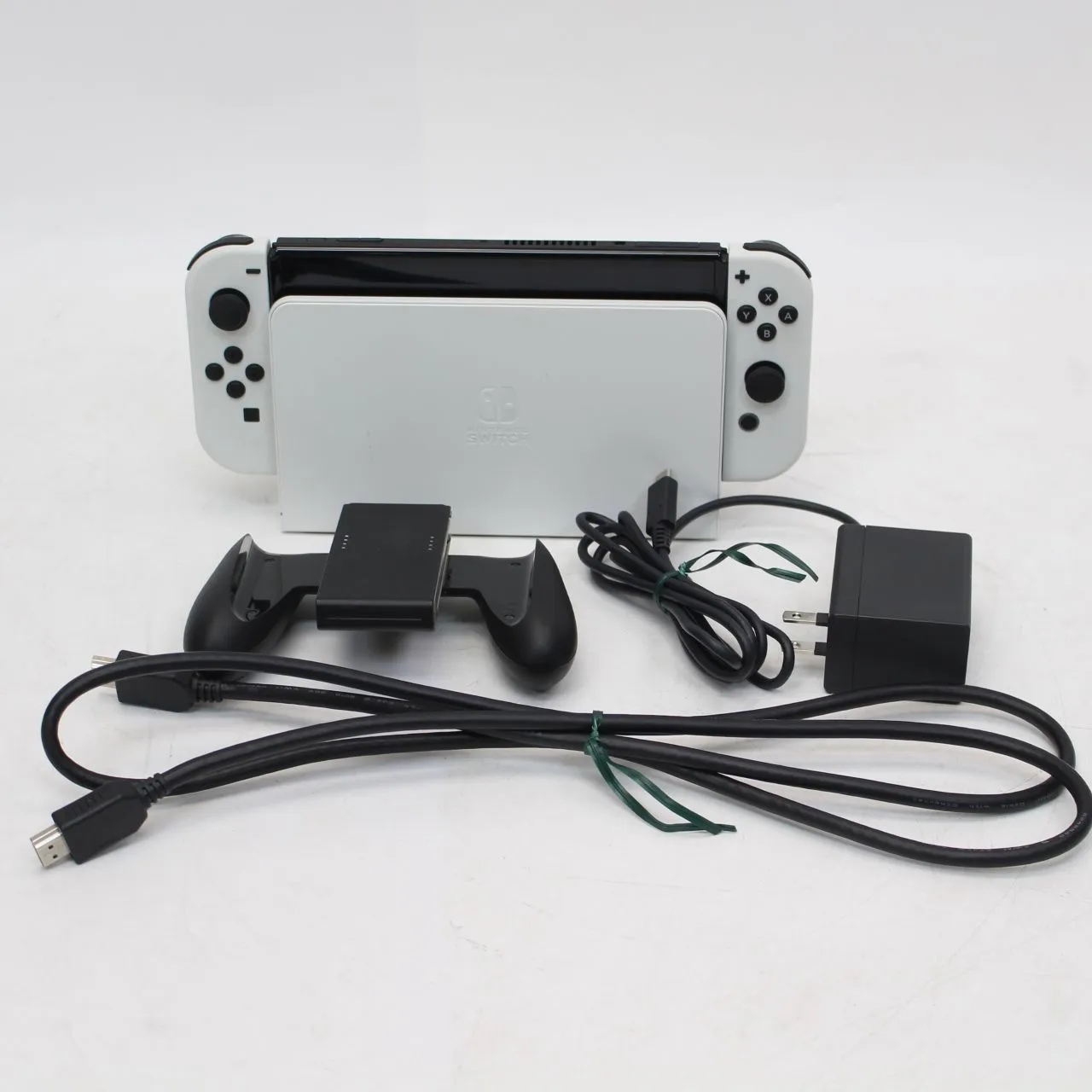 埼玉県入間市にて Nintendo Switch 有機ELモデル HEG-001 を出張買取 