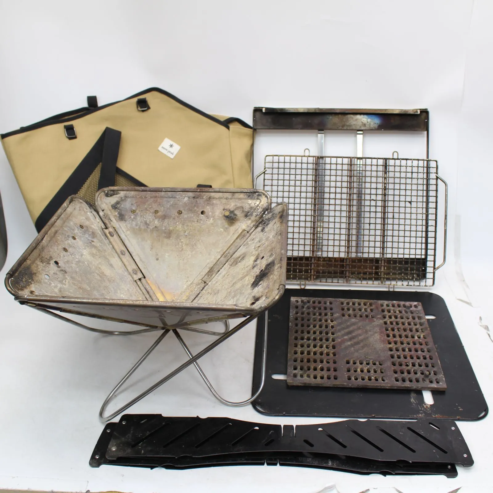 東京都中野区にて スノーピーク 焚火台Lスターターセット グリルブリッジ 焼き網   を出張買取させて頂きました。