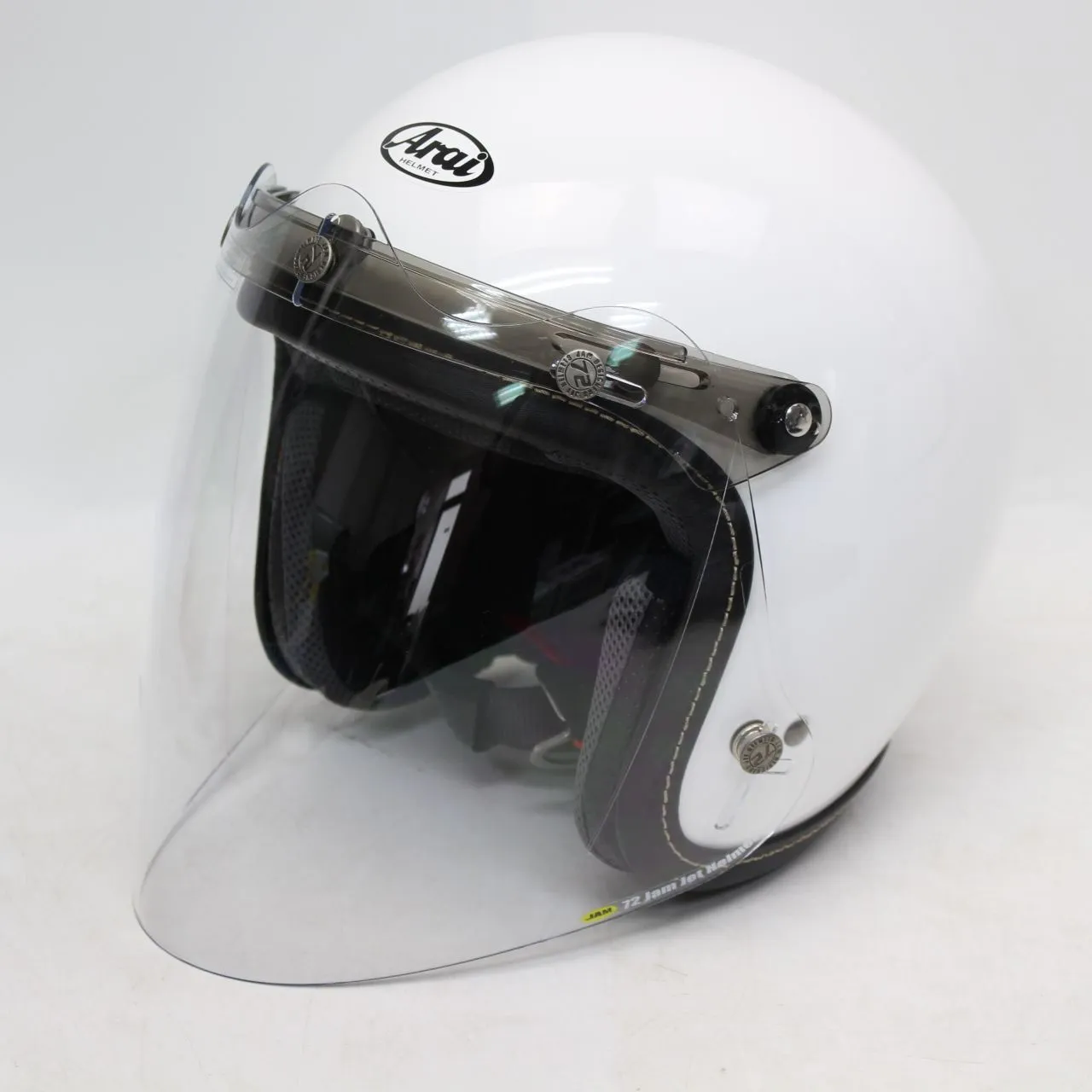 東京都東大和市にて Arai ジェットヘルメット  クラシックエアー シールド付  を出張買取させて頂きました。