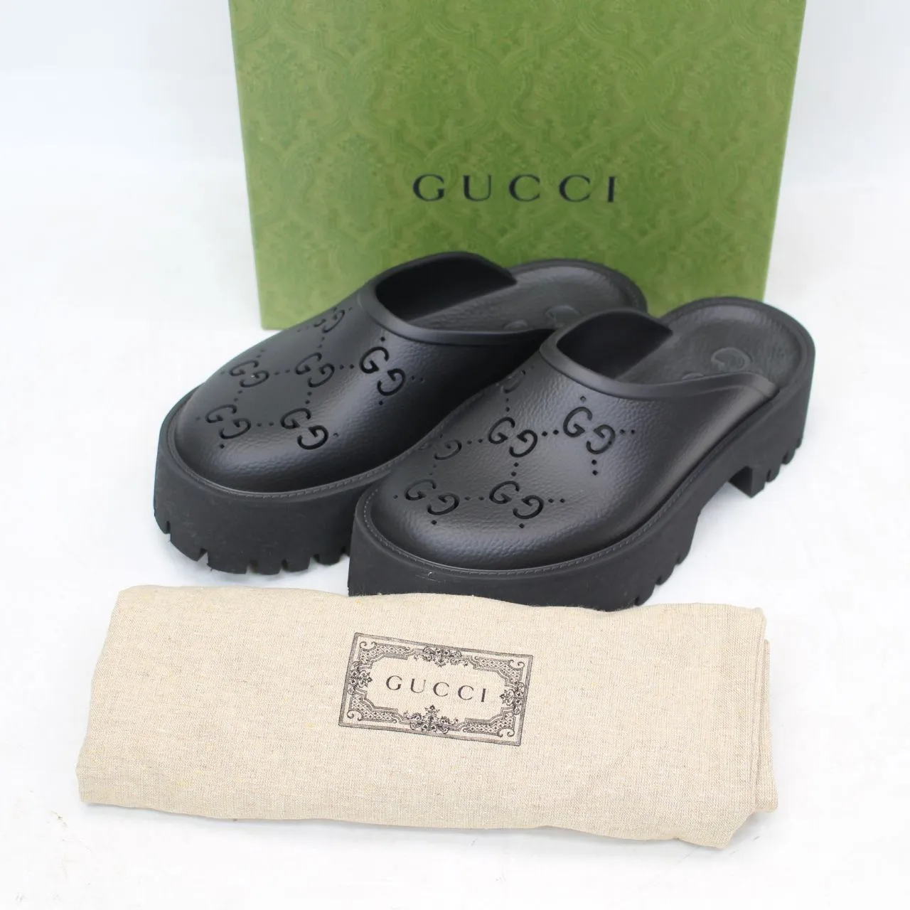 東京都府中市にて グッチ プラットフォームサンダル パーフォレーテッドG ウィメンズ  を出張買取させて頂きました。