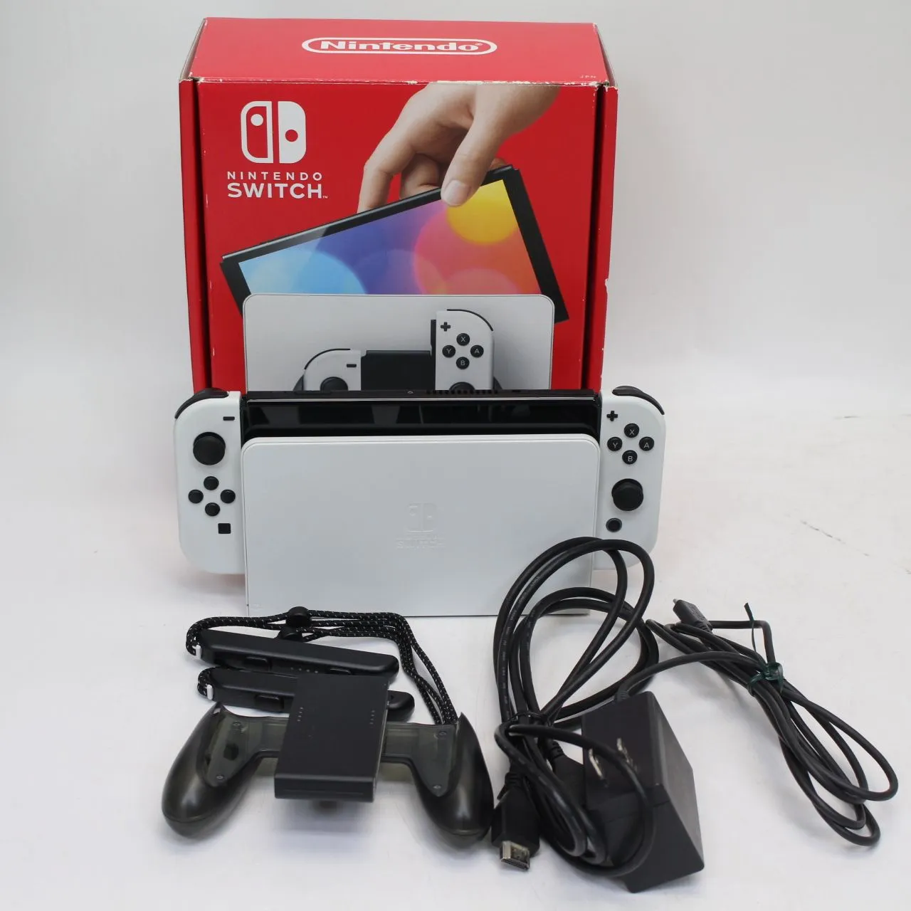 東京都千代田区にて Nintendo Switch有機ELモデル HEG-S-KAAAA  2022年製 を出張買取させて頂きました。