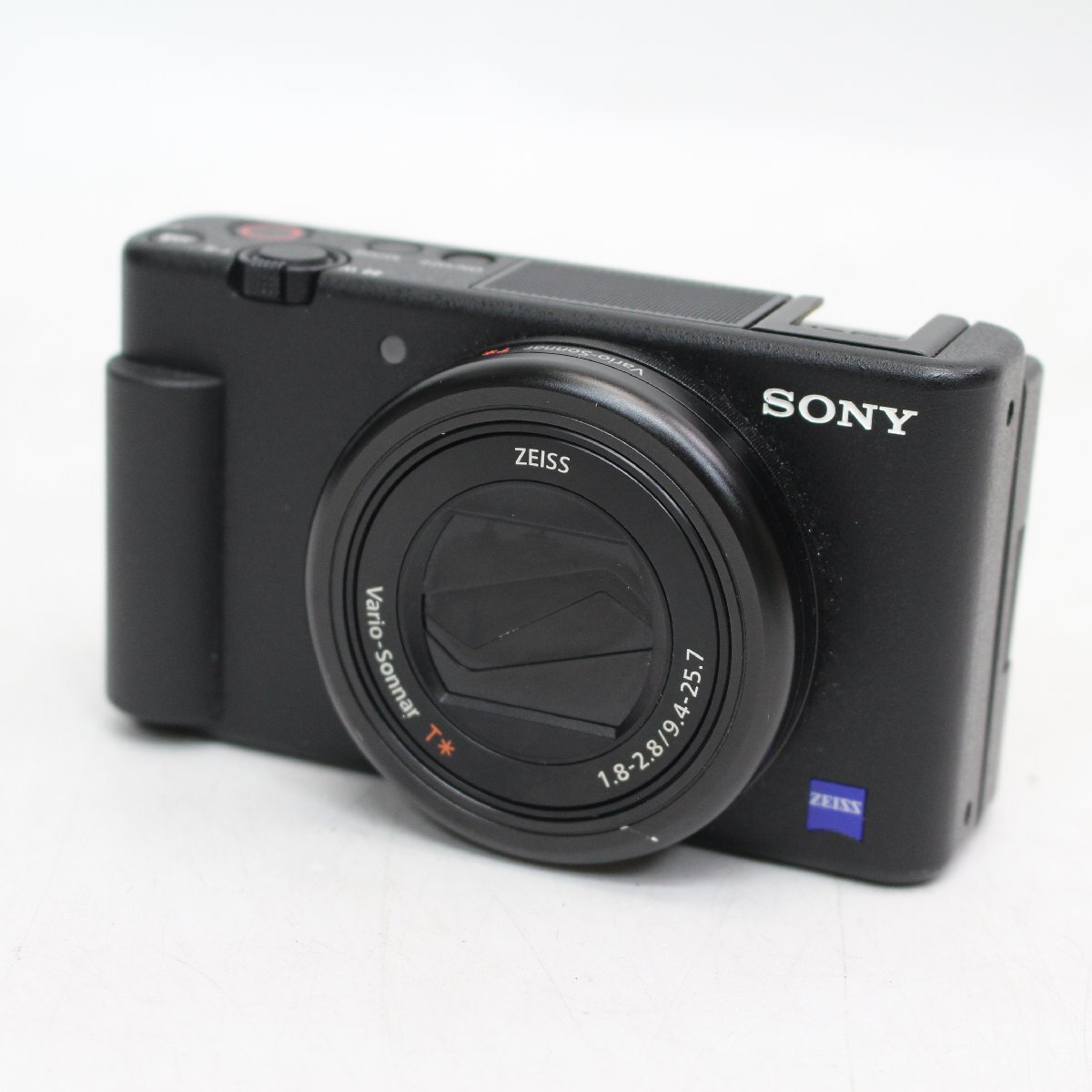 東京都足立区にて SONY  コンパクトデジタルカメラ VLOGCAM ZV-1　バッテリー3個 シューティンググリップGP-VPT2BT付  を出張買取させて頂きました。