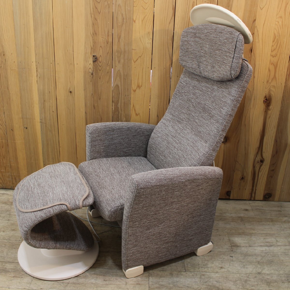 東京都中央区にて 白寿生科学研究所  家庭用電位治療器 ヘルストロン HEF-W9000W  を出張買取させて頂きました。