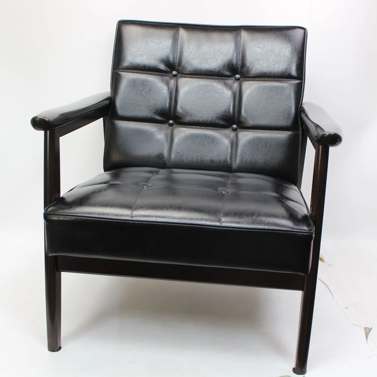 埼玉県所沢市にて カリモク60 Kチェア 1シーター   を出張買取させて頂きました。