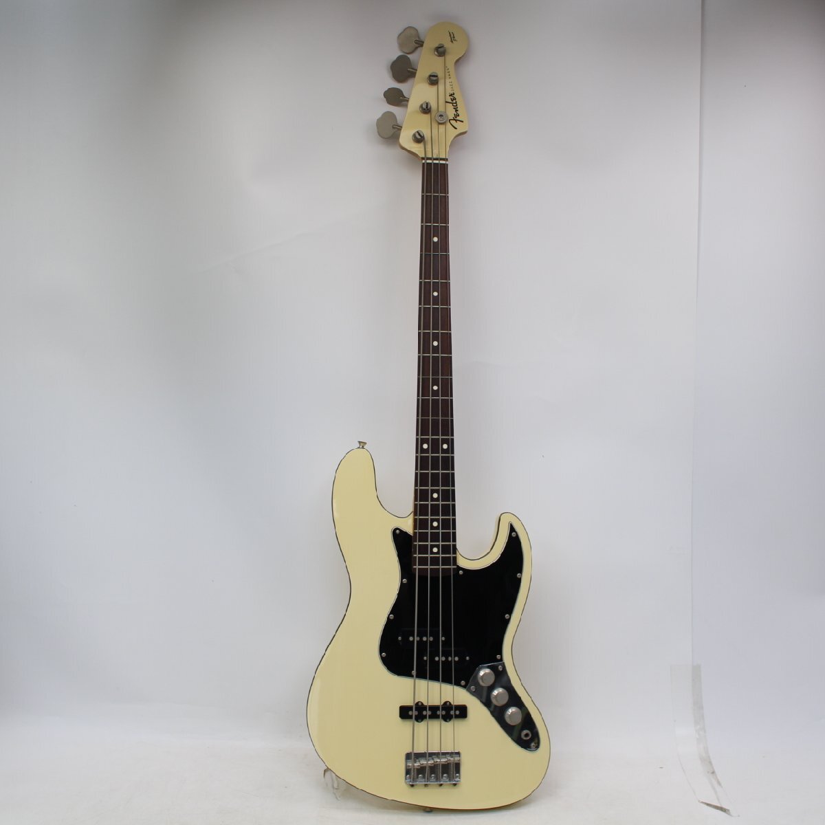 東京都国分寺市にて フェンダー ジャズベース Fender Japan Aerodyne Jazz Bass  を出張買取させて頂きました。