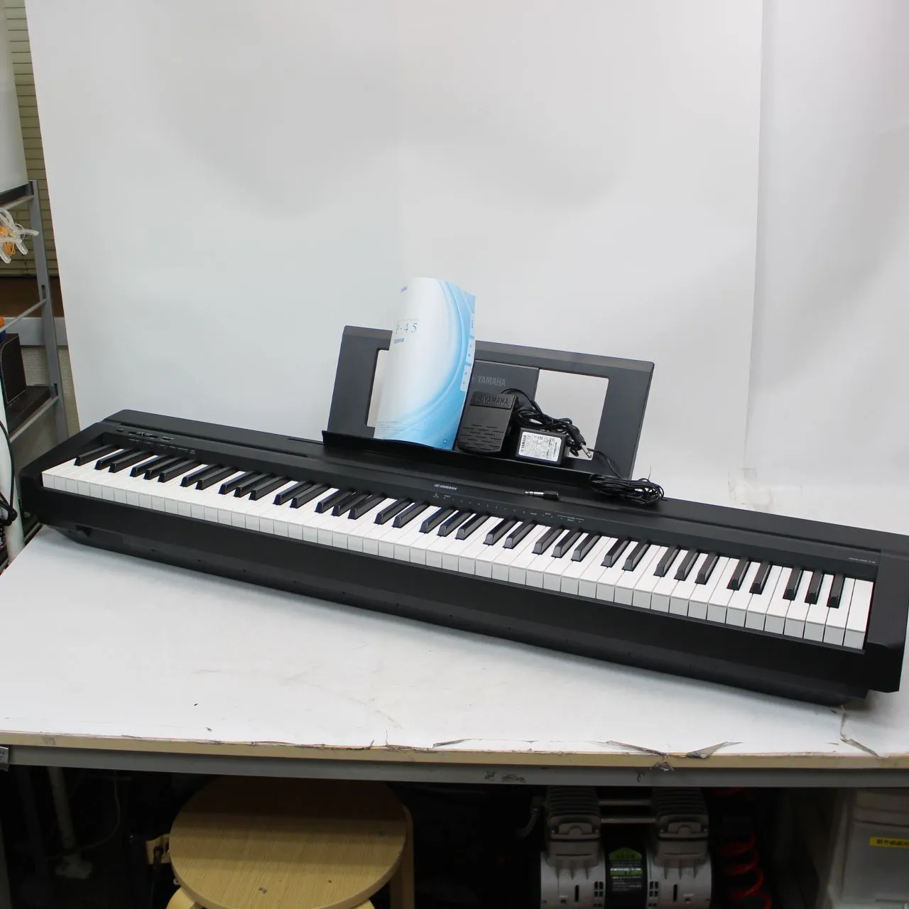 東京都あきる野市にて YAMAHA 電子 ピアノ P-45B 2021年製 を出張買取
