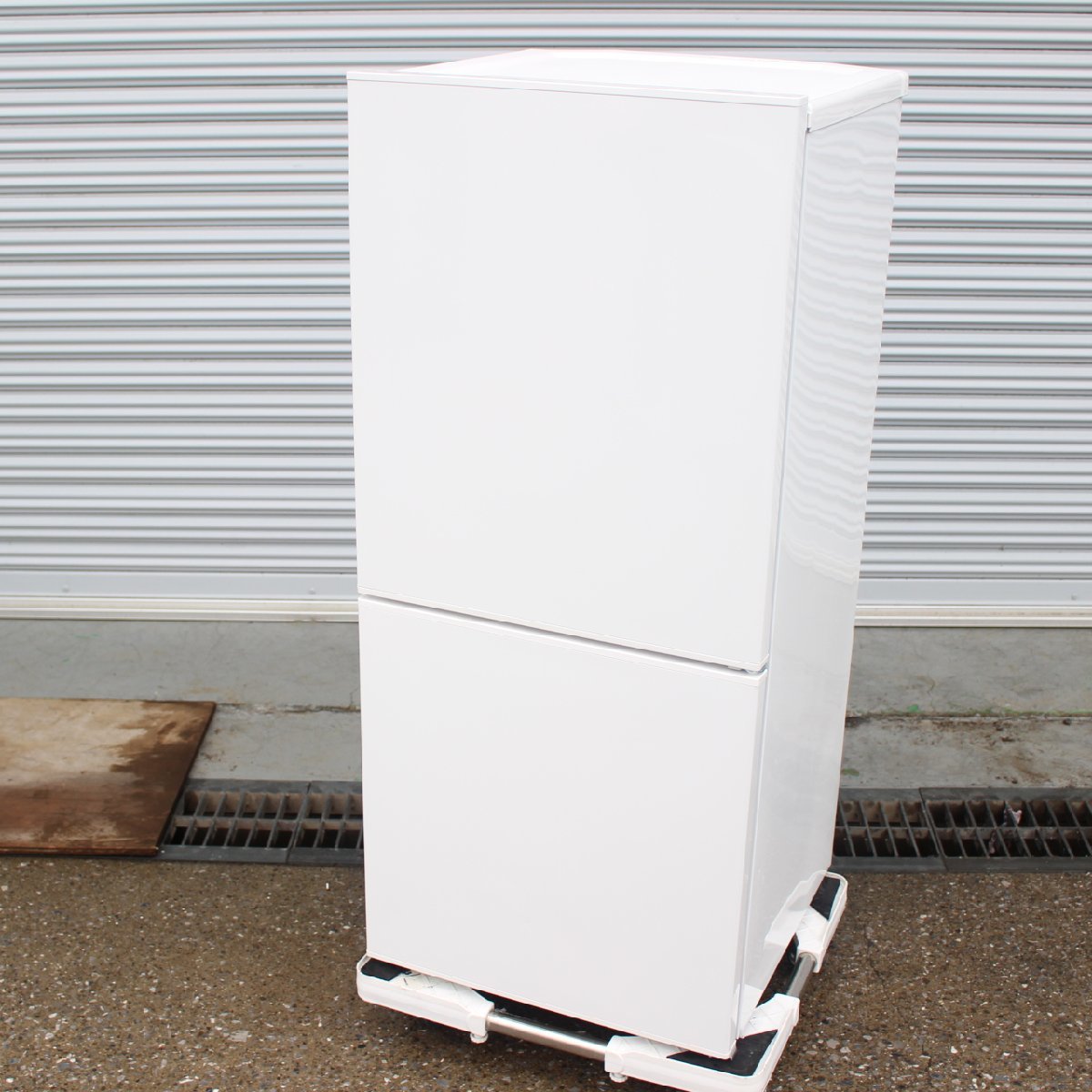 川崎市川崎区にて ツインバード 冷蔵庫 HR-E911型 2020年製 を出張買取させて頂きました。