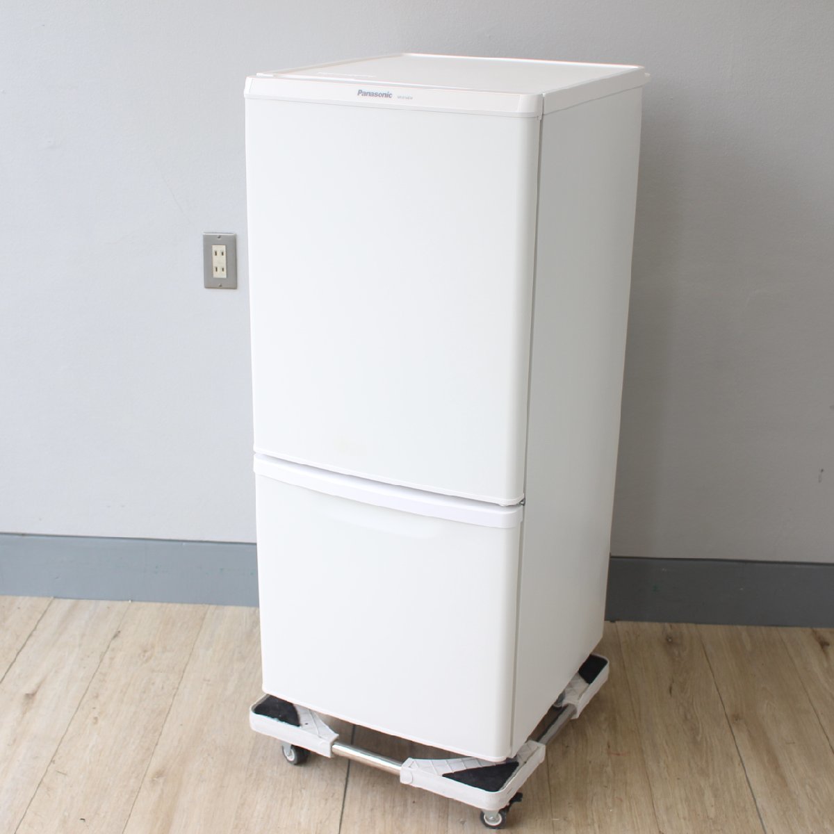 横浜市保土ヶ谷区にて パナソニック 冷凍冷蔵庫 NR-B14BW-W 2018年製 を出張買取させて頂きました。