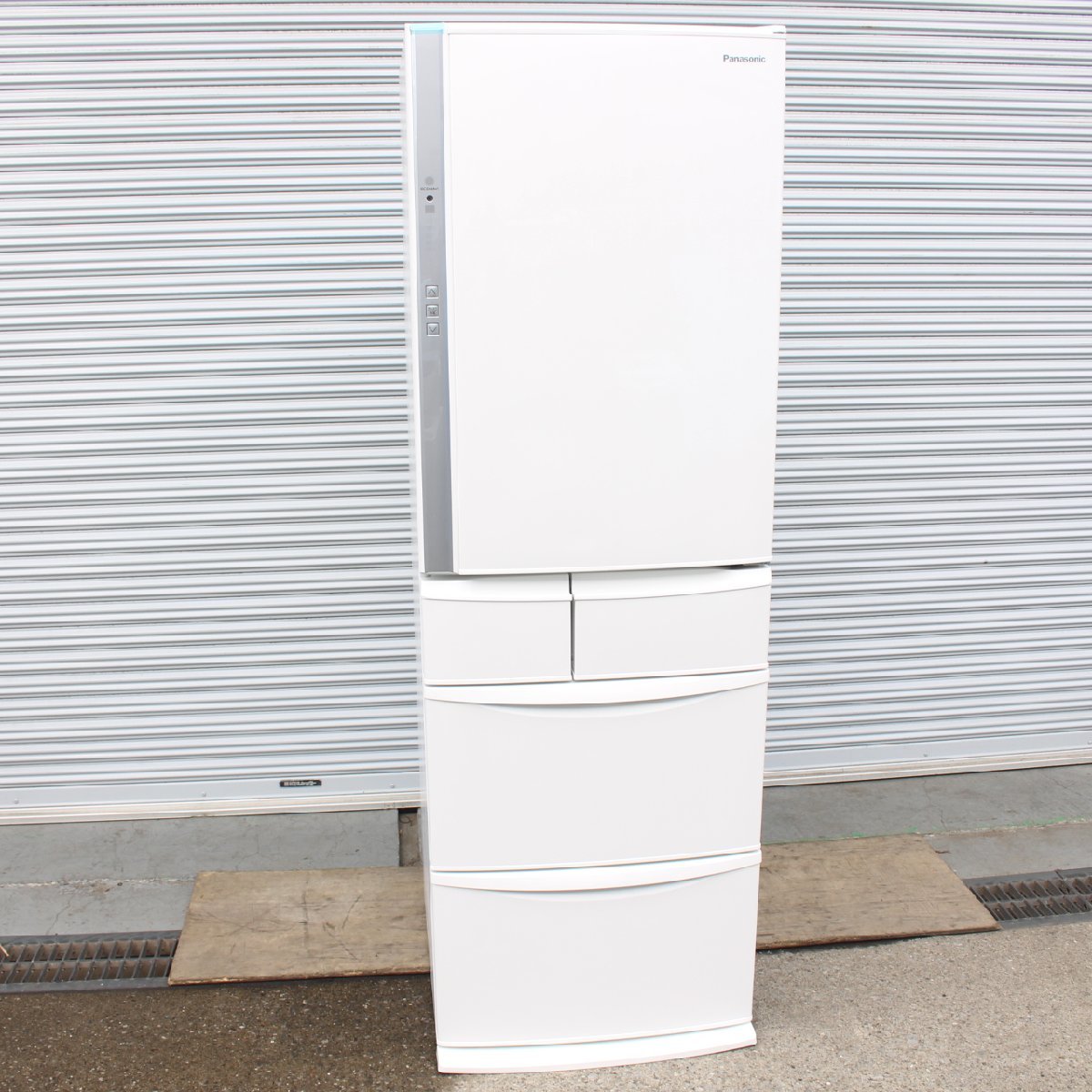 横浜市神奈川区にて パナソニック 冷蔵庫 NR-EV41S5 2020年製 を出張買取させて頂きました。