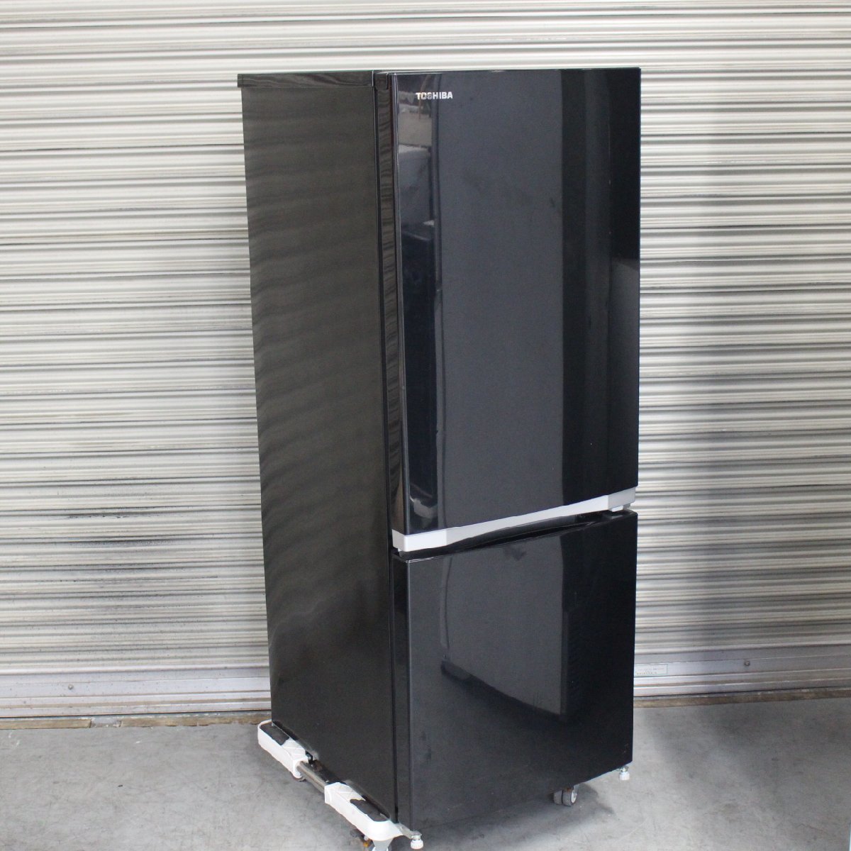 横浜市西区にて 東芝 冷凍冷蔵庫 GR-M15BS 2018年製 を出張買取させて頂きました。