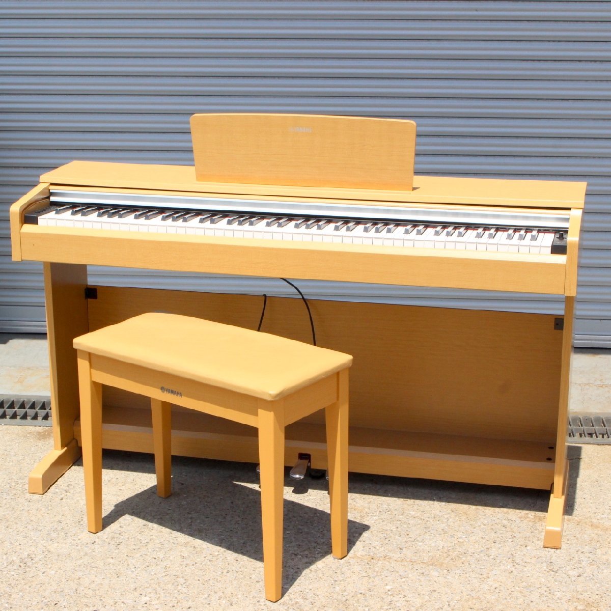 川崎市幸区にて ヤマハ 電子ピアノ YDP-142C ARIUS 2015年製 を出張買取させて頂きました。