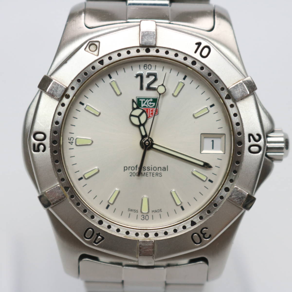 横浜市港北区にて タグ・ホイヤー 腕時計 Professional 2000シリーズ  を出張買取させて頂きました。