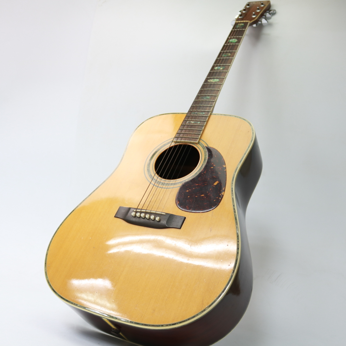 横浜市泉区にて 鈴木バイオリン アコースティックギター スリーエス W-300 1970年代 を出張買取させて頂きました。