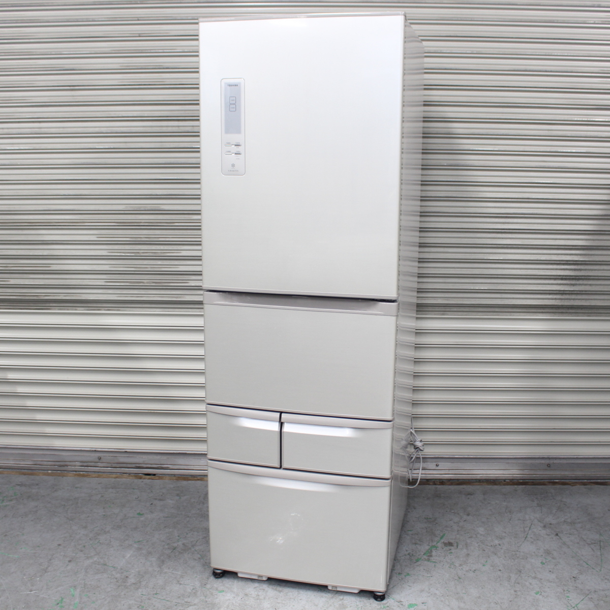横浜市港北区にて 東芝 冷蔵庫 GR-432GS 2012年製 を出張買取させて頂きました。