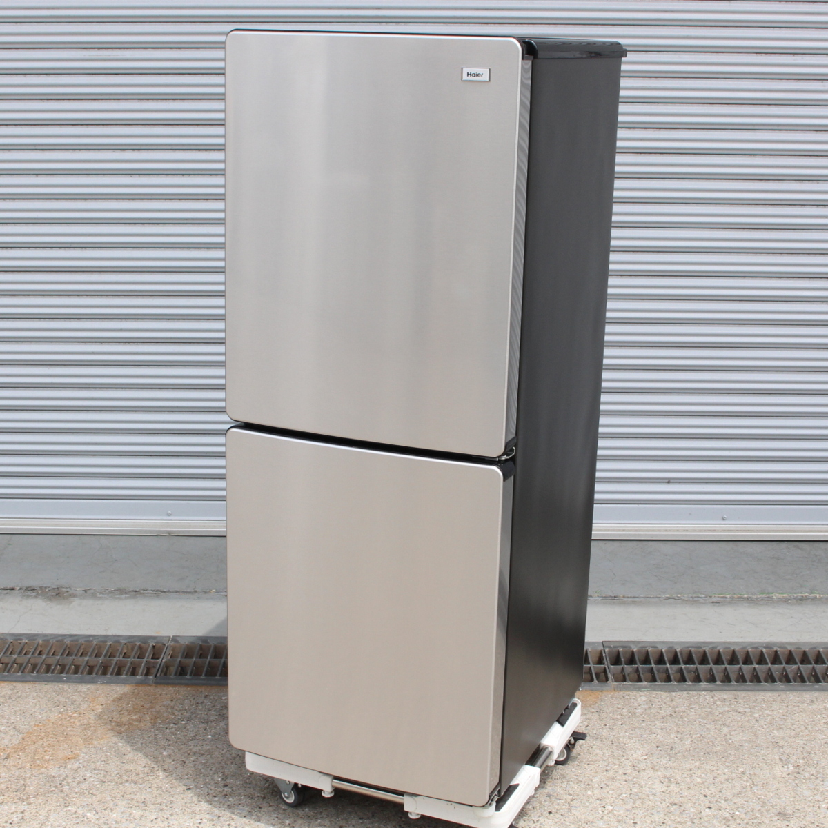 横浜市鶴見区にて ハイアール 冷蔵庫 JR-XP2NF148F 2020年製 を出張買取させて頂きました。