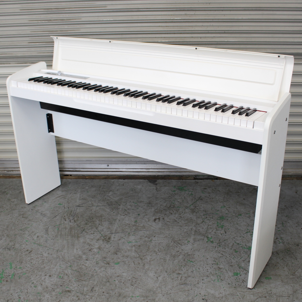 川崎市川崎区にて コルグ  電子ピアノ  LP-180 2017年製 を出張買取させて頂きました。