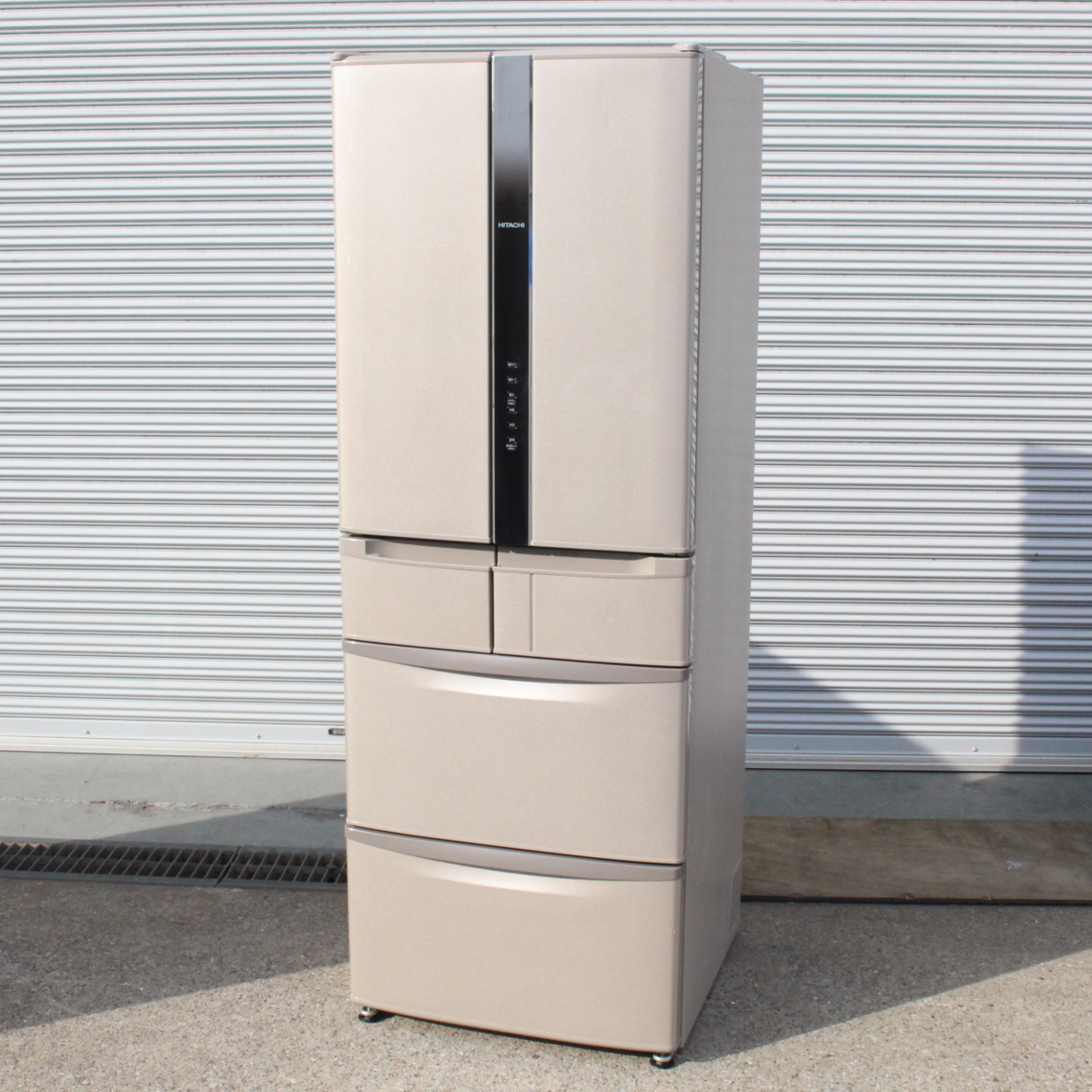 東京都練馬区にて 日立 ノンフロン冷凍冷蔵庫 R-F440E 2015年製 を出張買取させて頂きました。