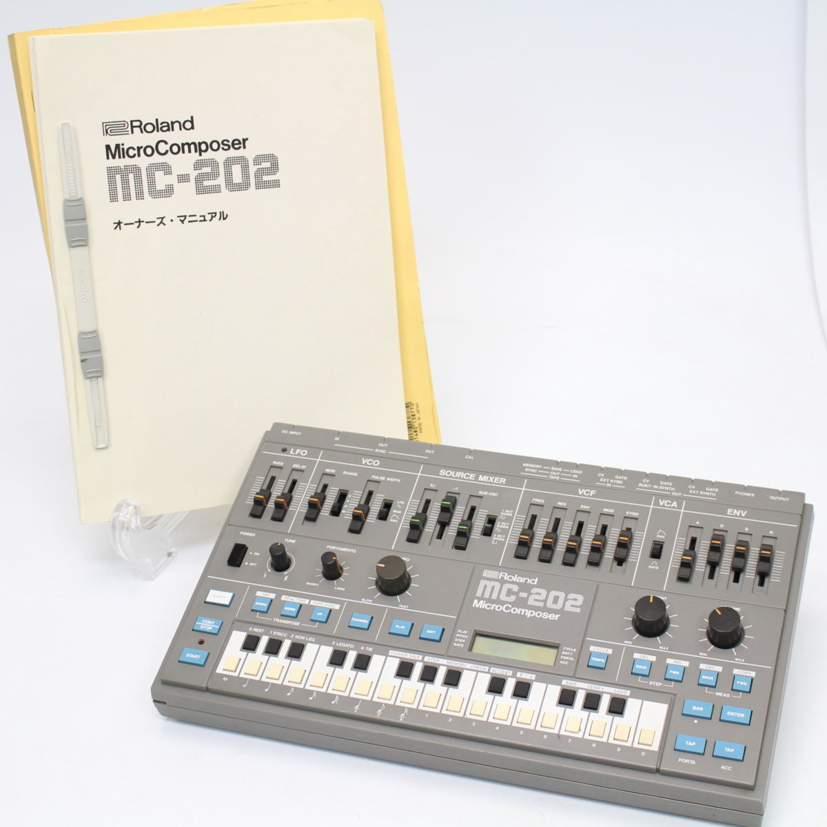 川崎市川崎区にて ローランド シンセサイザー MC-202 1983年 を出張買取させて頂きました。