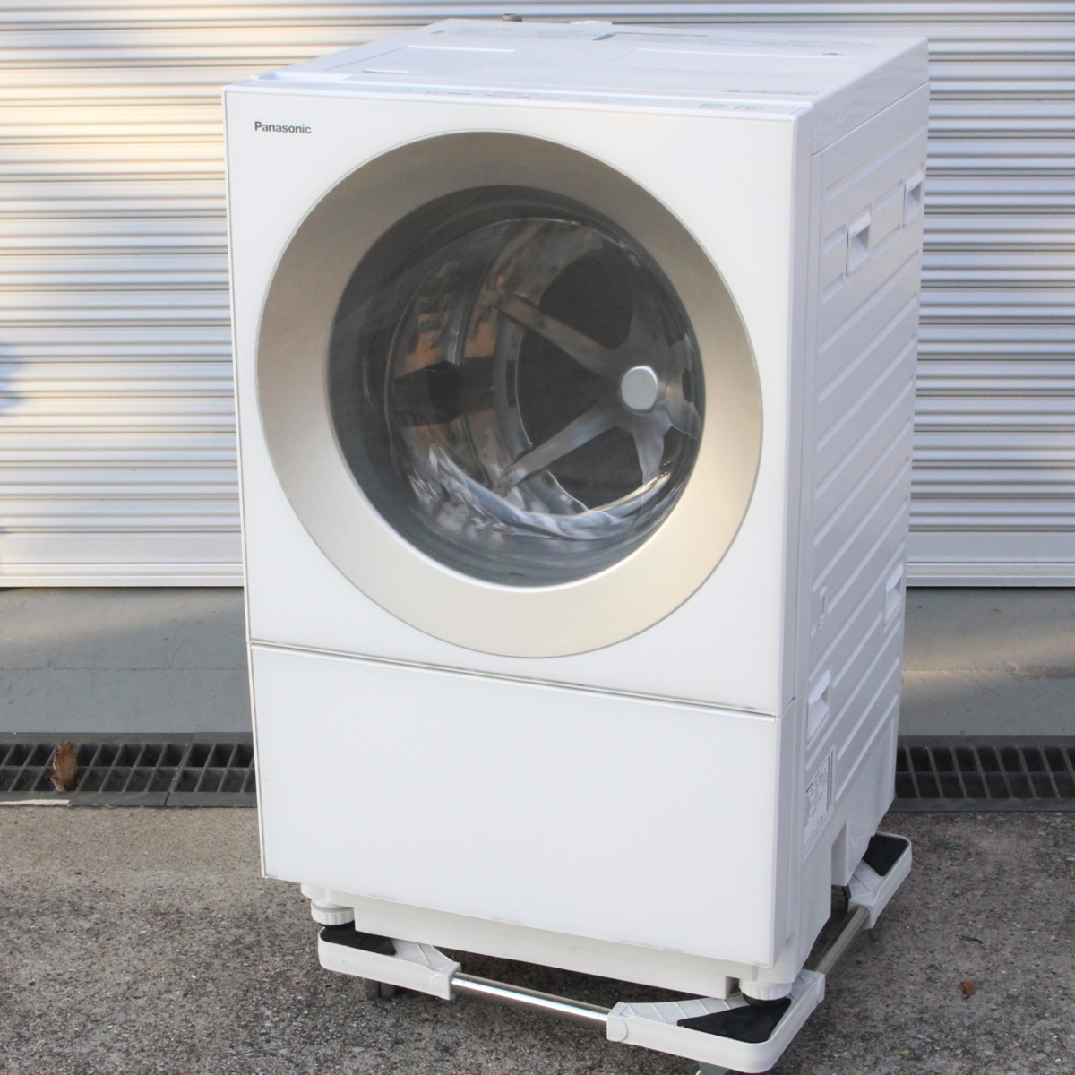 東京都稲城市にて パナソニック ドラム式電気洗濯機 NA-VS1000R 2015年製 を出張買取させて頂きました。