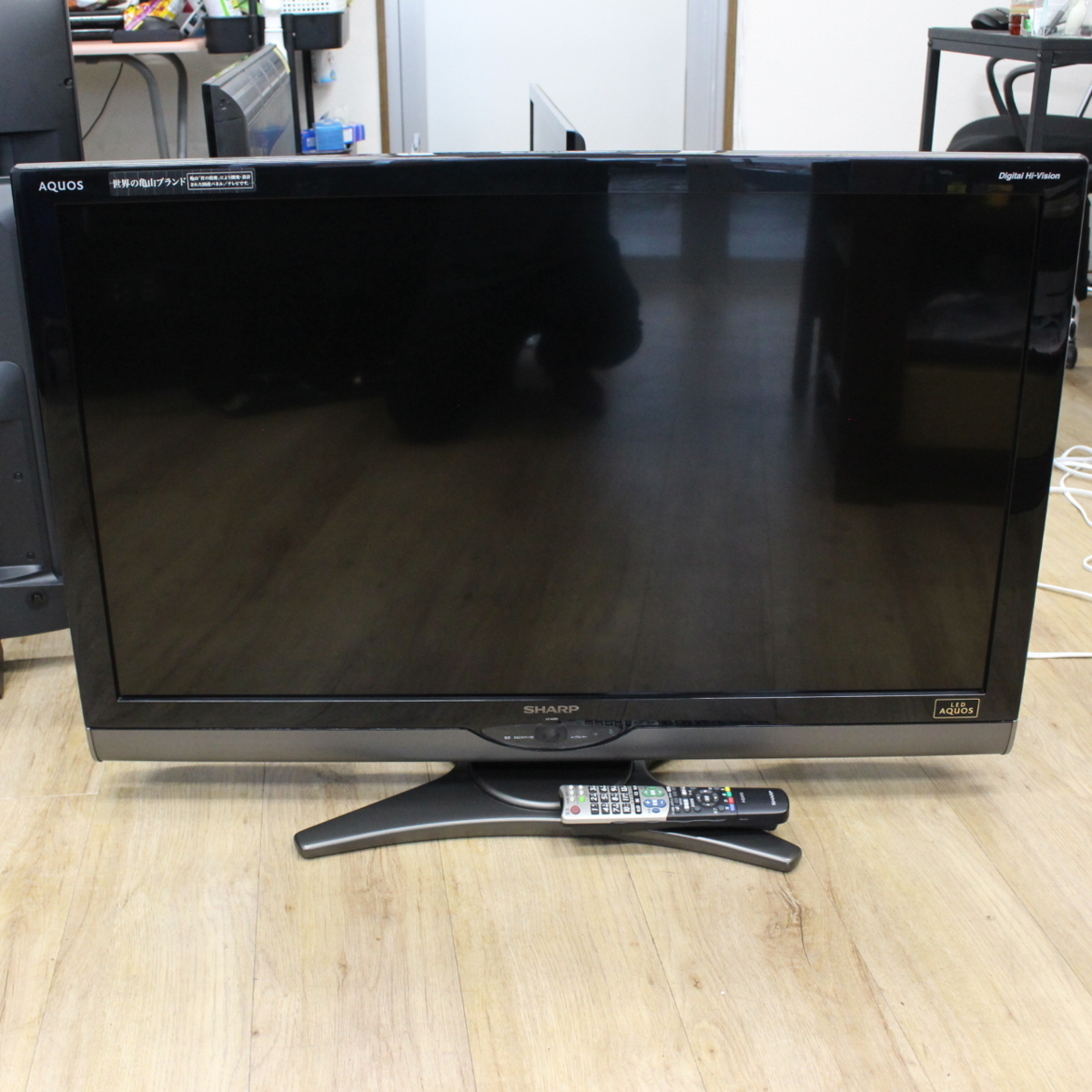 東京都調布市にて シャープ 液晶テレビ LC-40SE1 2010年製 を出張買取させて頂きました。