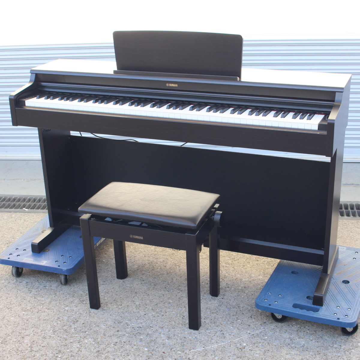 横浜市西区にて ヤマハ 電子ピアノ YDP-164R 2020年製 を出張買取させて頂きました。