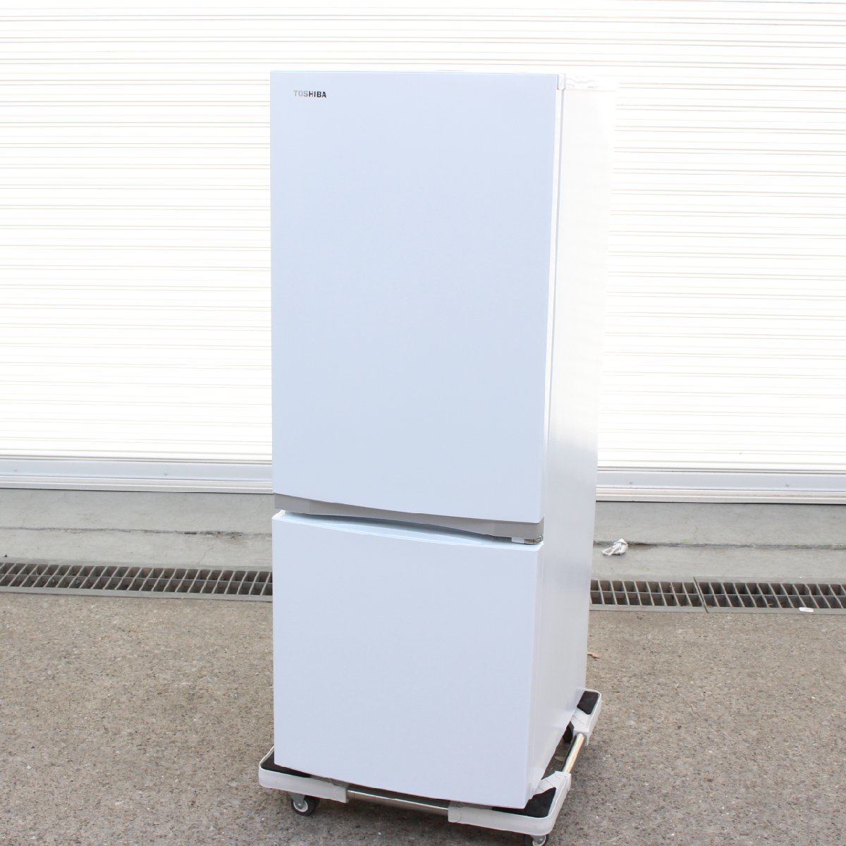 東京都稲城市にて 東芝 2ドア 153L 2021年製 GR-S15BS TOSHIBA