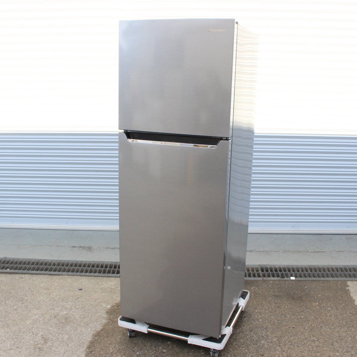東京都世田谷区にて Hisence 冷蔵庫 HR-B2302 2021年製 を出張買取させて頂きました。