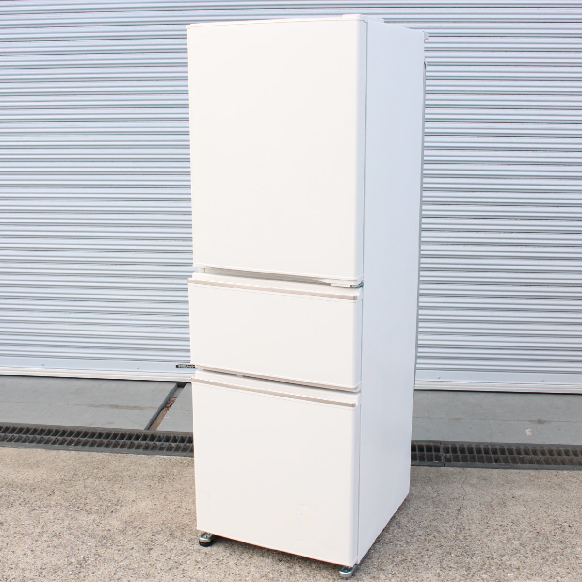 横浜市瀬谷区にて 三菱  冷凍冷蔵庫 MR-CX27F-W 2021年製 を出張買取させて頂きました。