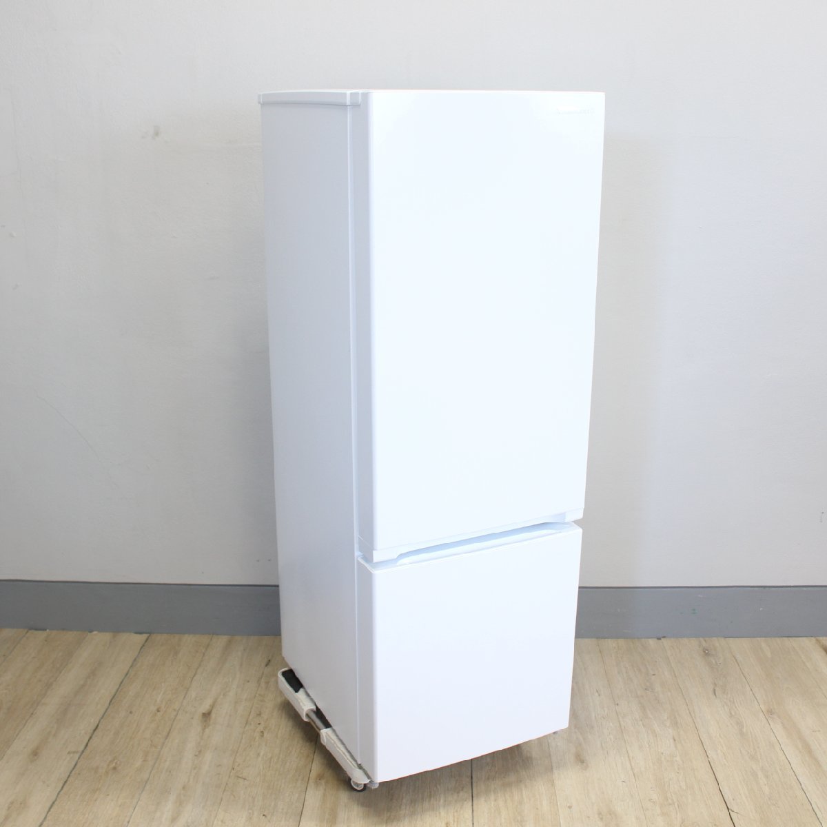 横浜市青葉区にて ヤマダセレクト 冷蔵庫 YRZF17H1 2020年製 を出張買取させて頂きました。