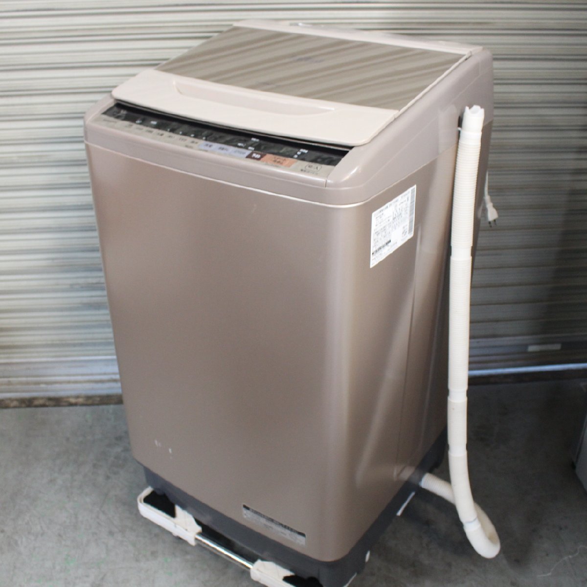東京都豊島区にて 日立  全自動洗濯機 BEET WASH BW-V100B 2018年製 を出張買取させて頂きました。