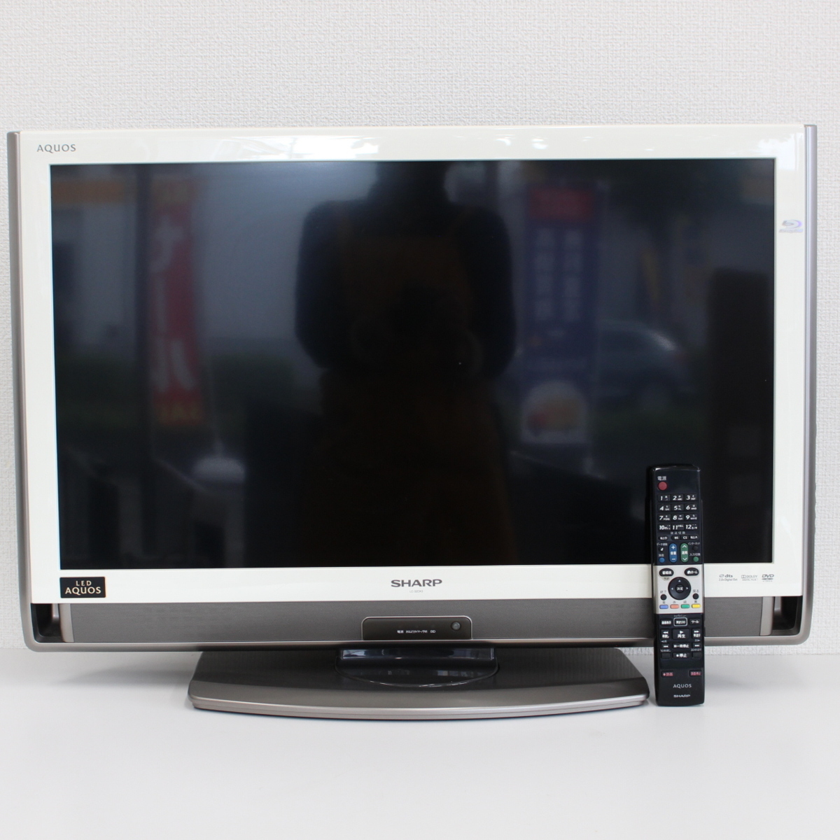 川崎市麻生区にて シャープ 液晶カラーテレビ LC-32DX3 2010年製 を出張買取させて頂きました。