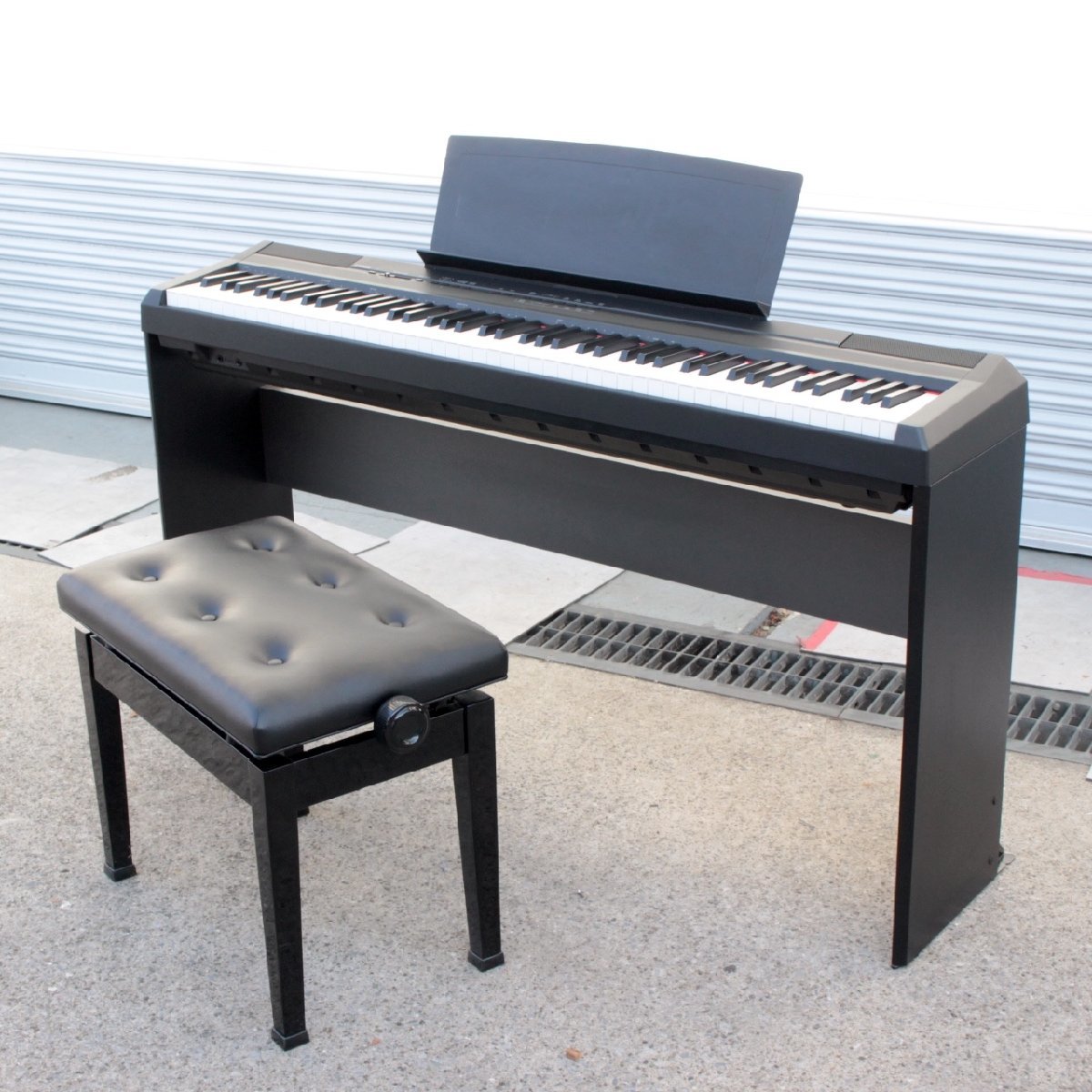 東京都杉並区にて ヤマハ 電子ピアノ P-105B 2014年製 を出張買取させて頂きました。
