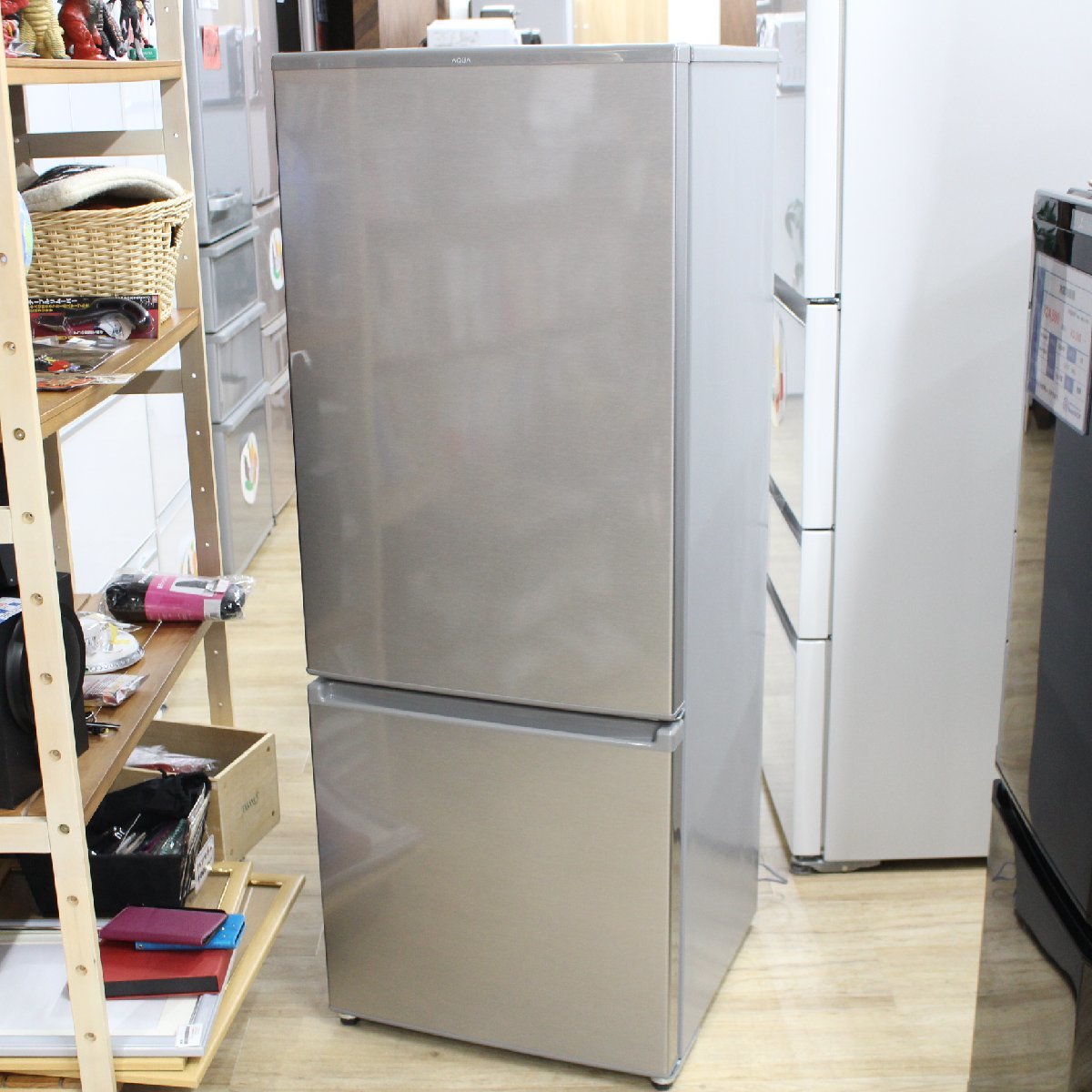 東京都新宿区にて アクア ノンフロン冷凍冷蔵庫 AQR-20K 2021年製 を出張買取させて頂きました。