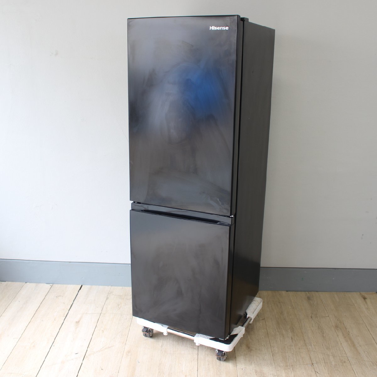 東京都稲城市にて ハイセンス 冷凍冷蔵庫  HR-D1701B 2021年製 を出張買取させて頂きました。