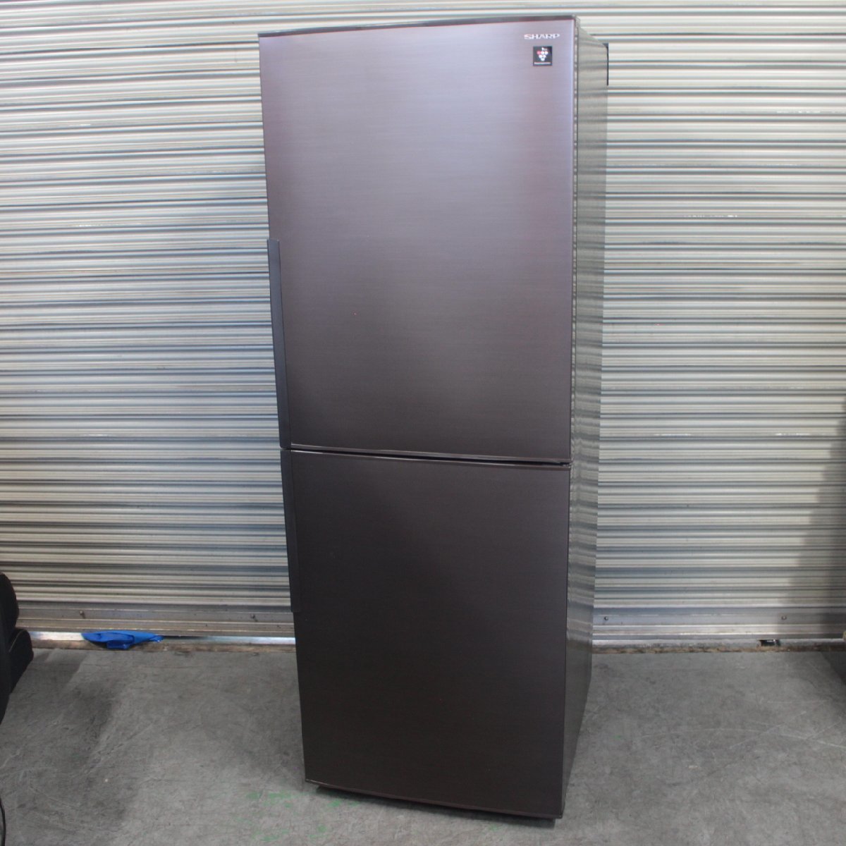 東京都武蔵野市にて シャープ 冷蔵庫 SJ-PD28H-T 2022年製 を出張買取させて頂きました。