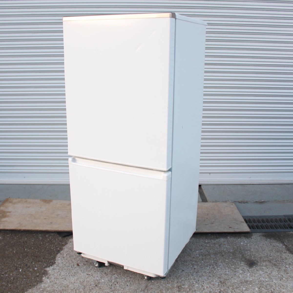 東京都調布市にて アクア 冷凍冷蔵庫 AQR-17MBK 2021年製 を出張買取させて頂きました。