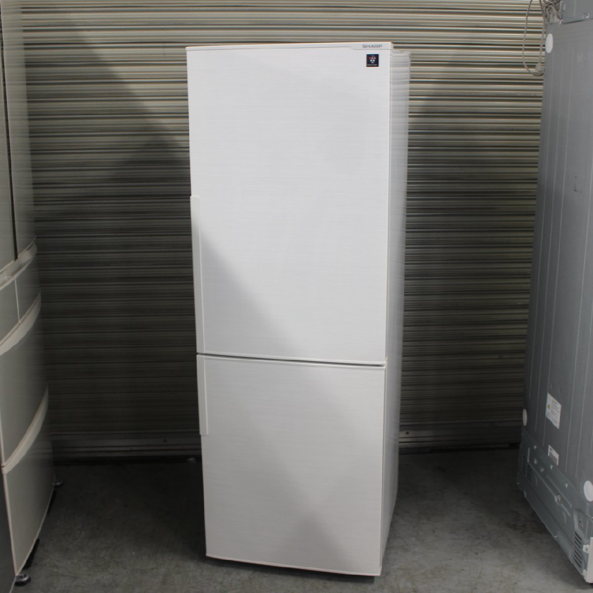 東京都杉並区にて シャープ 冷凍冷蔵庫 SJ-PD27D-W 2018年製 を出張買取させて頂きました。